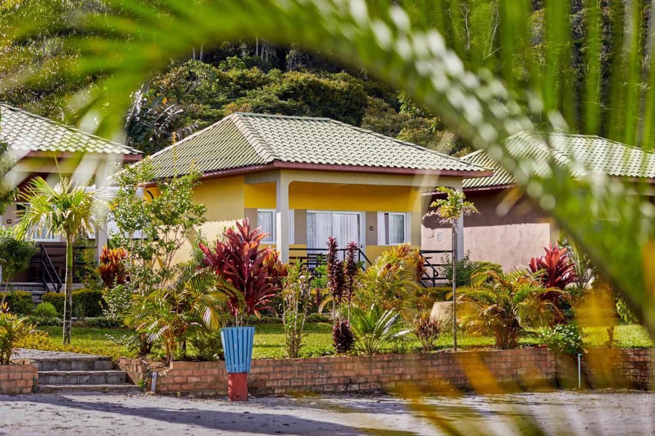 Andasibe Lemurs Lodge Exteriör bild