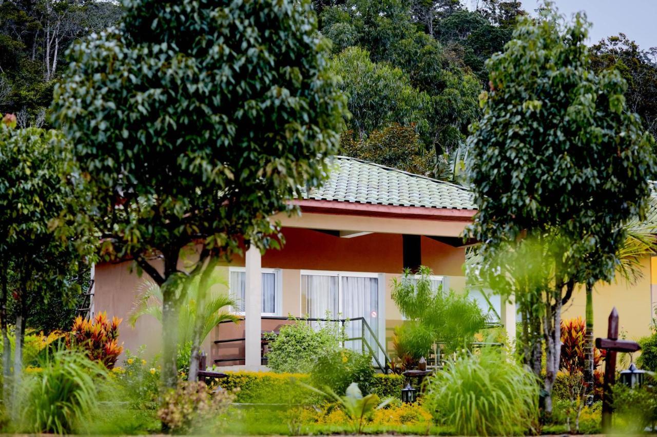 Andasibe Lemurs Lodge Exteriör bild